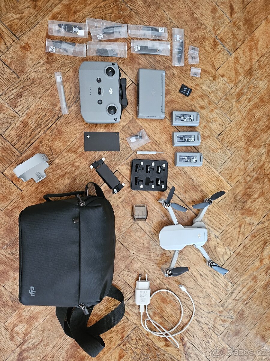 DJI MINI 2.Skvělý dron dji mini2 combo .