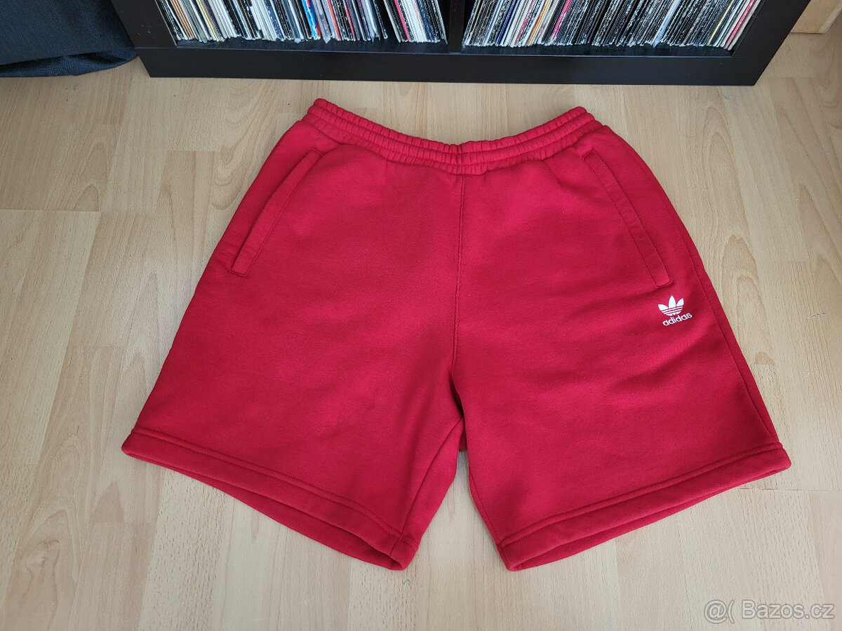 Adidas originals - Teplákové šortky.