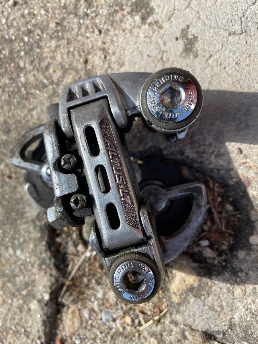 Přehazovačka SHIMANO Altus LT
