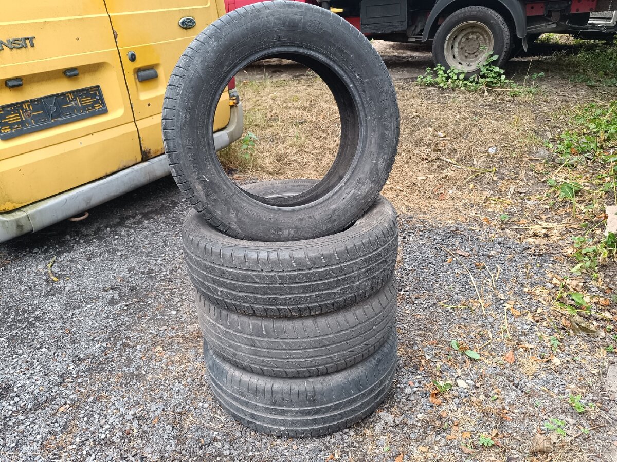 Letní pneumatiky 205/60 R16