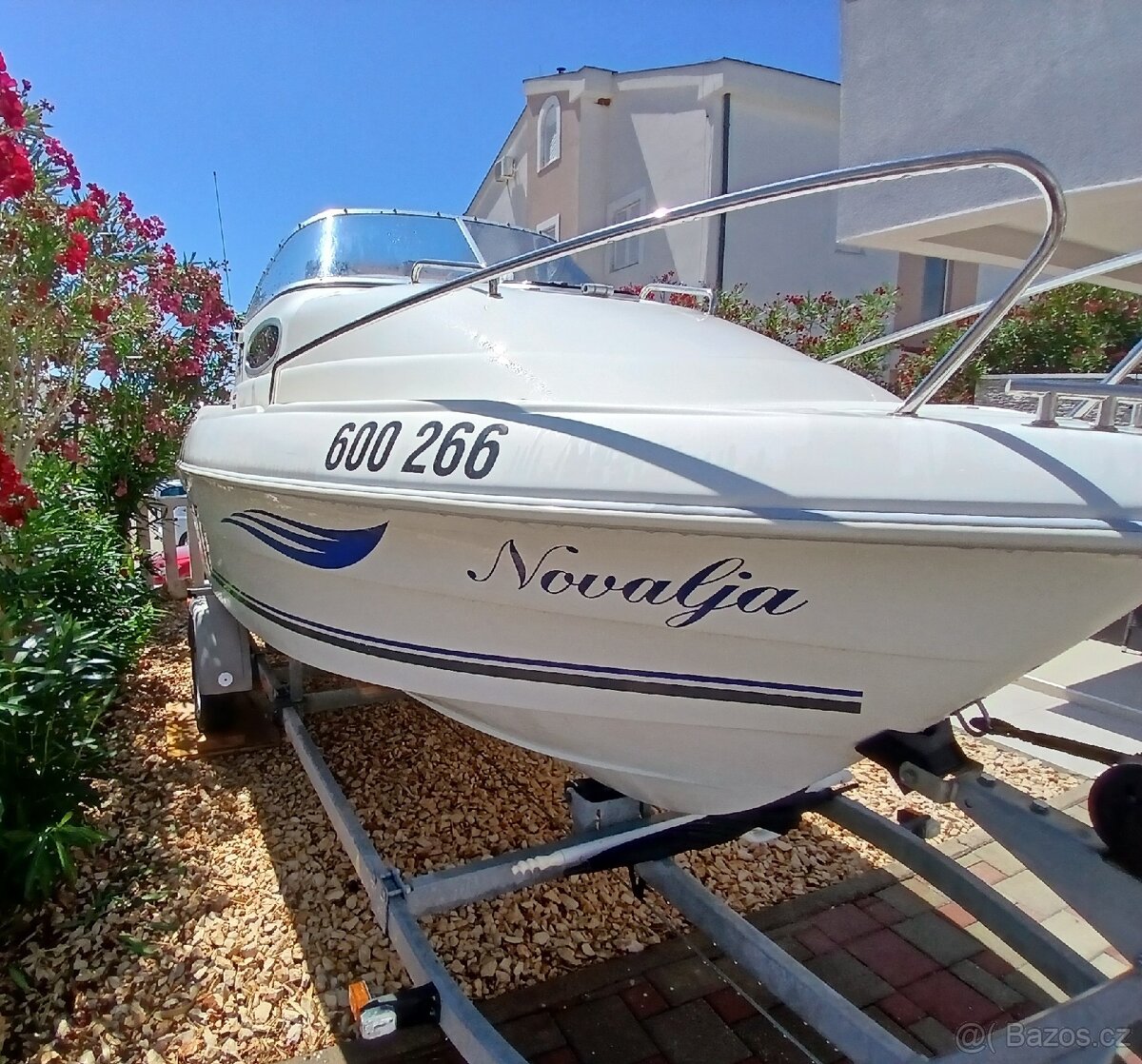 Galia 485, vlek -motor - loď.