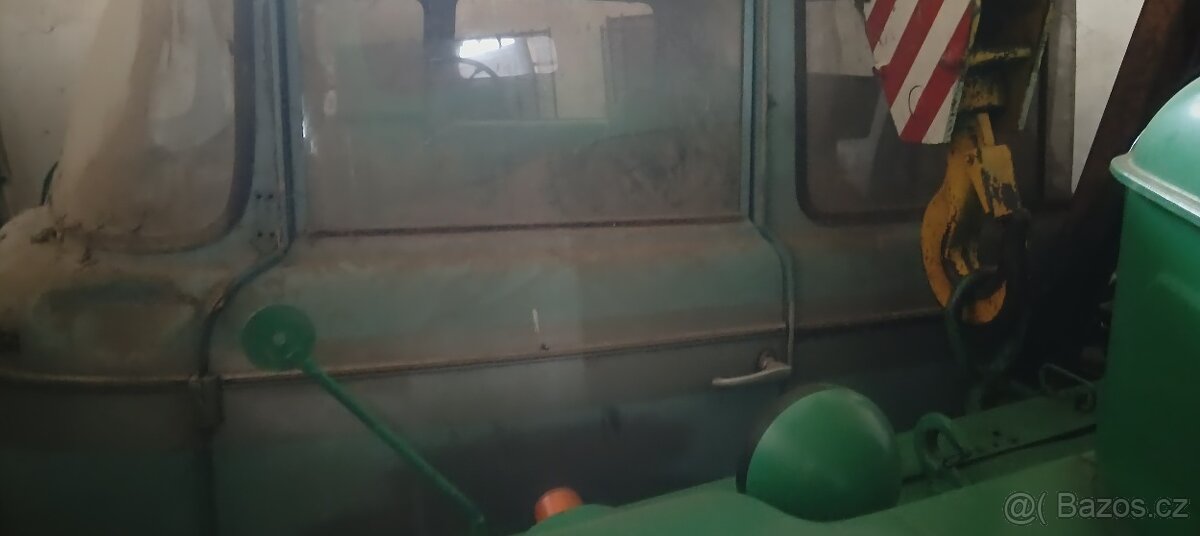 4-místná kabina Š706 nová