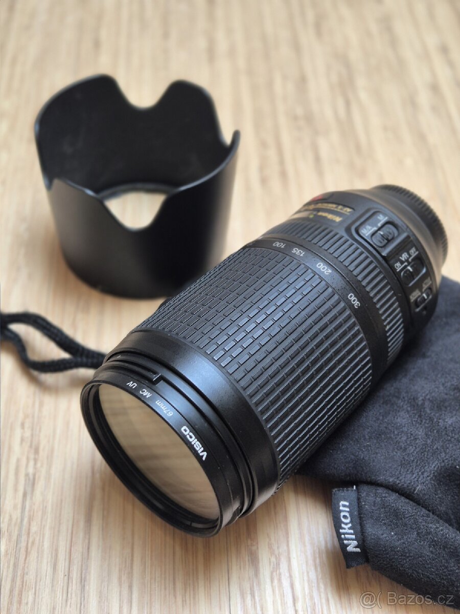 Prodám Nikon AF‑S 70–300 mm f/4.5–5.6G ED VR