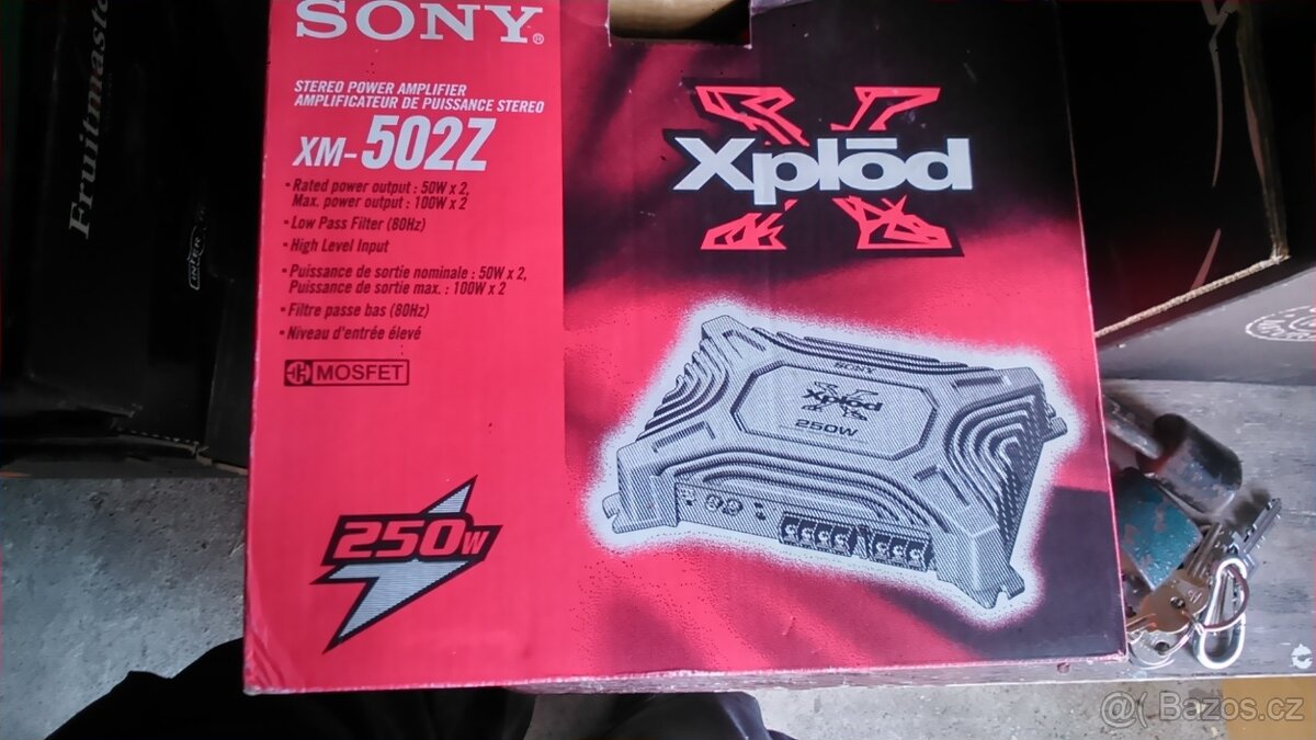 Basový reproduktor Sony+ zesilovač