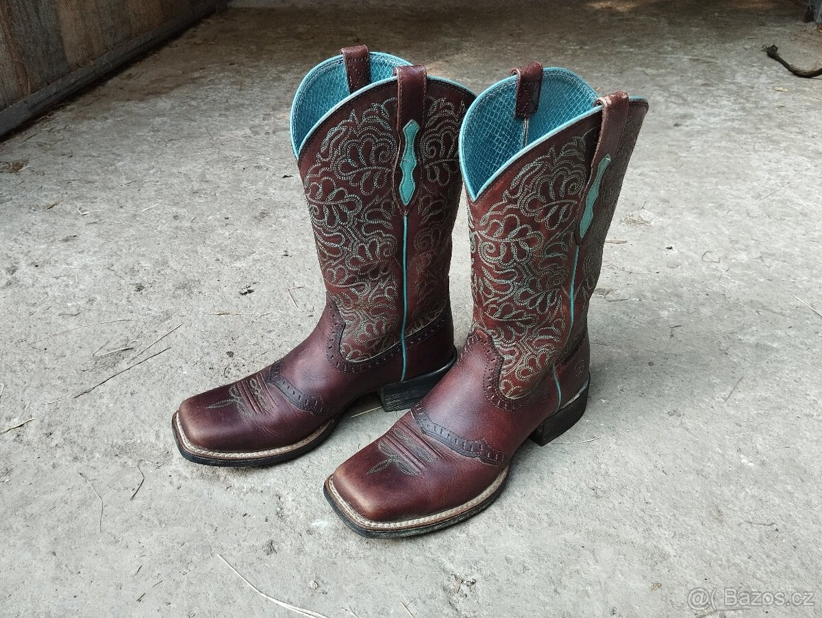 Westernové boty zn. Ariat