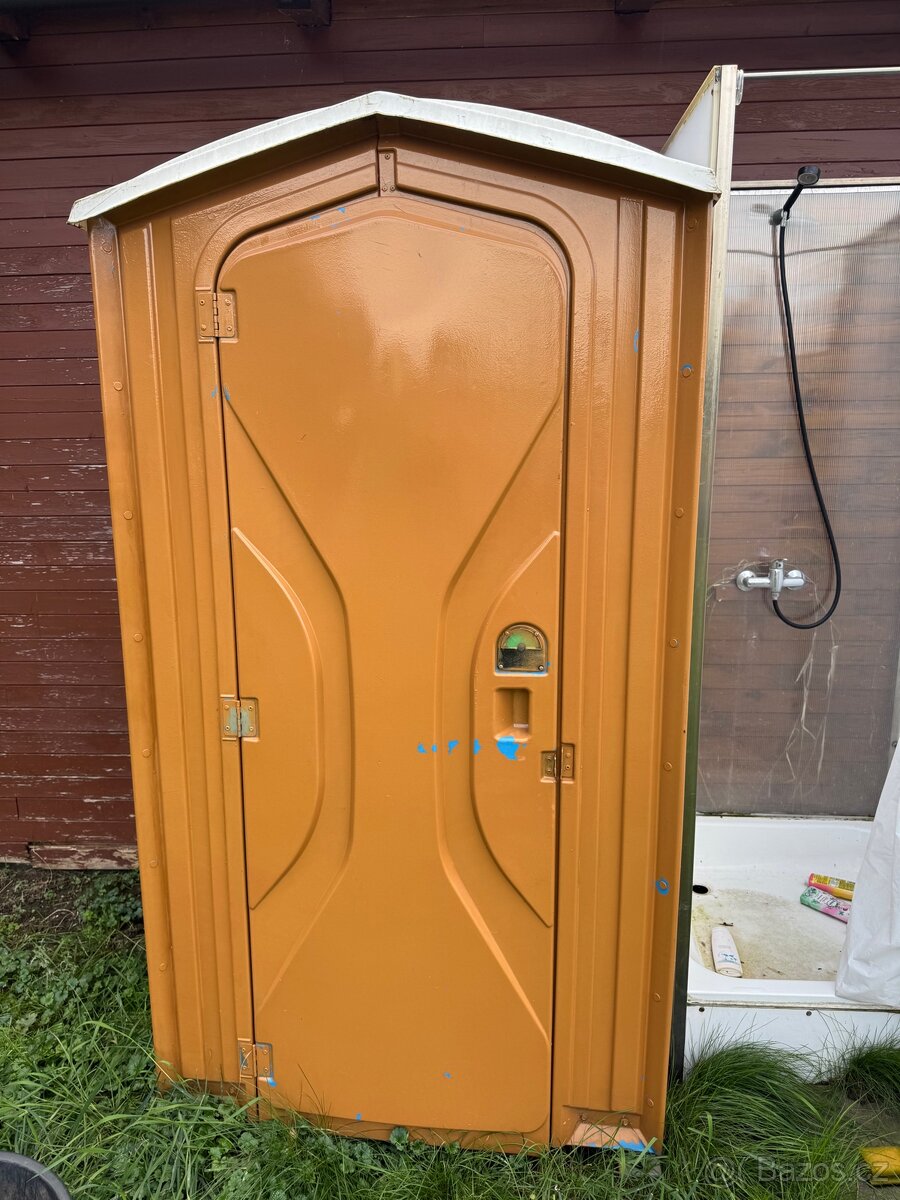 Mobilní WC Toitoi