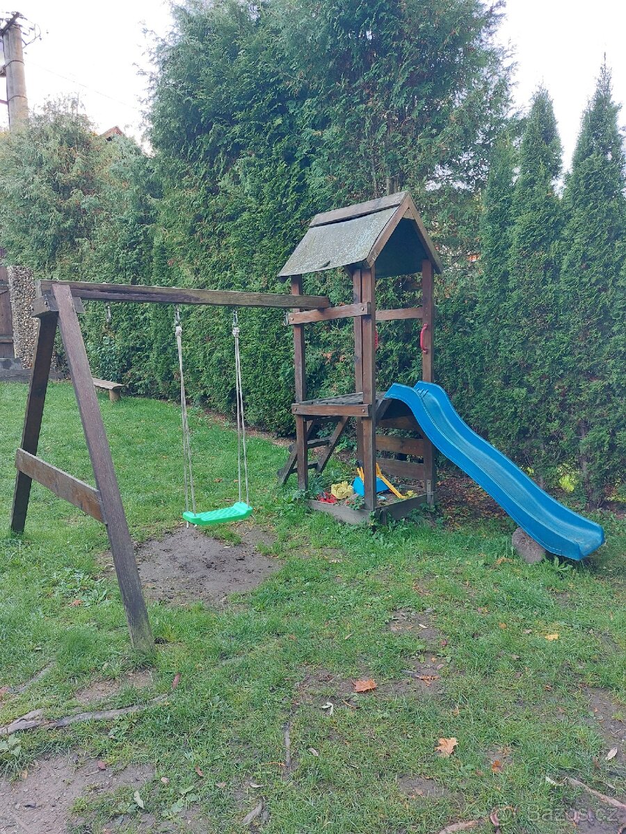 Zahradni houpacka pro deti, detske hriste, skluzavka