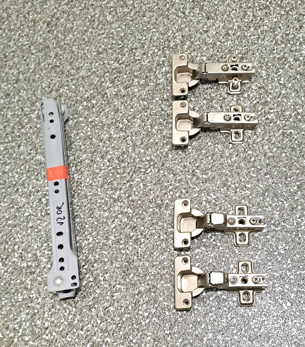 Nábytkové panty, velkoformátové lamino.