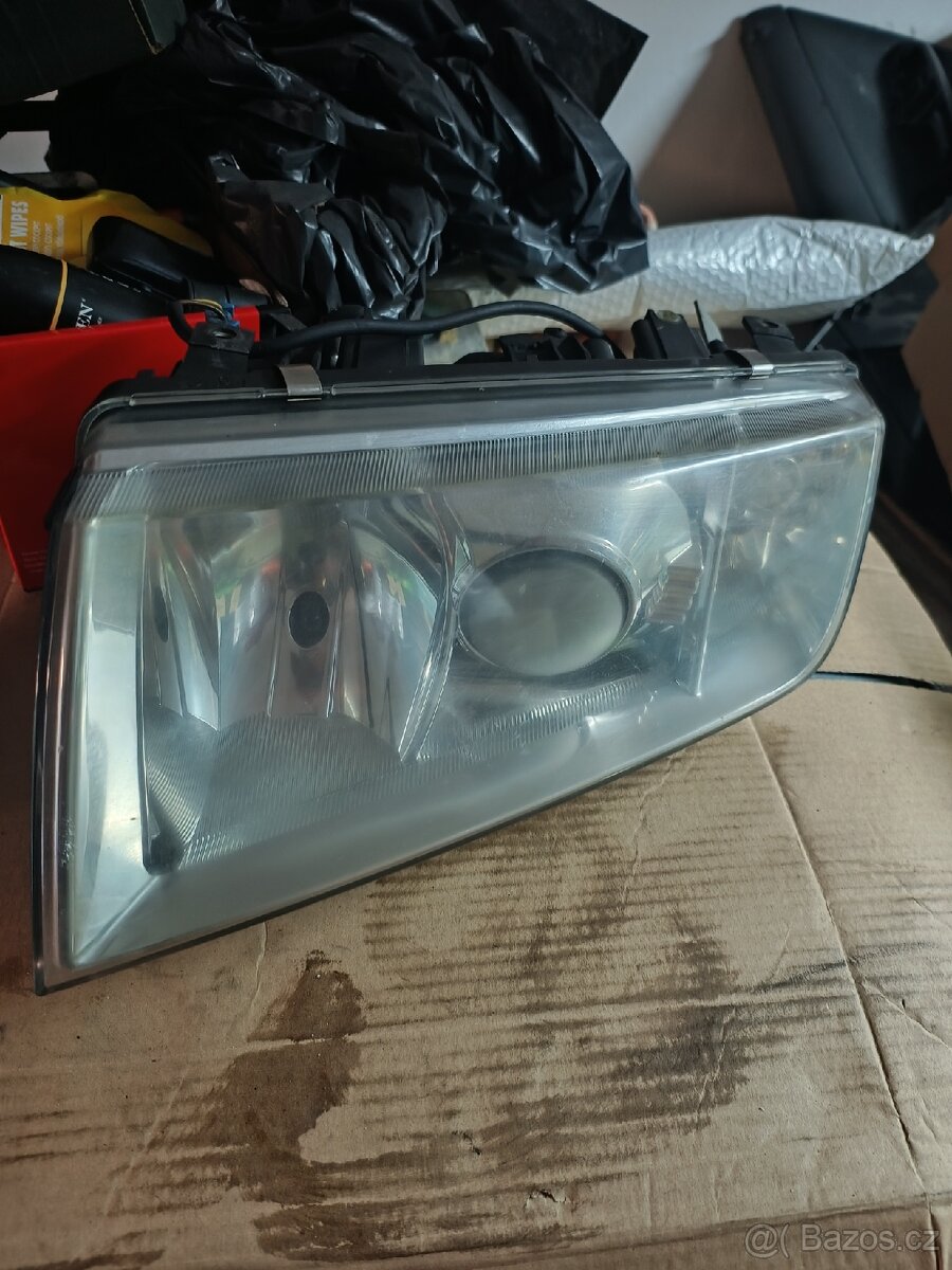 Xenony Škoda Fabia 1 Vrs