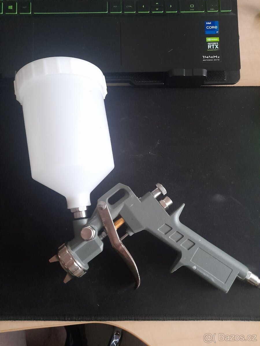 Lakovací pistole na kompresor