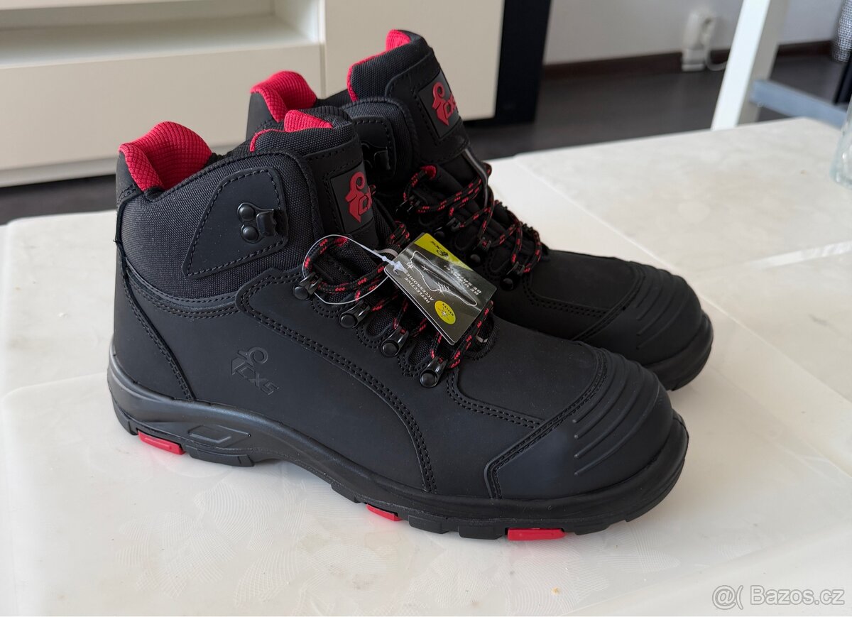 Kotníkové pracovní boty vel. 46