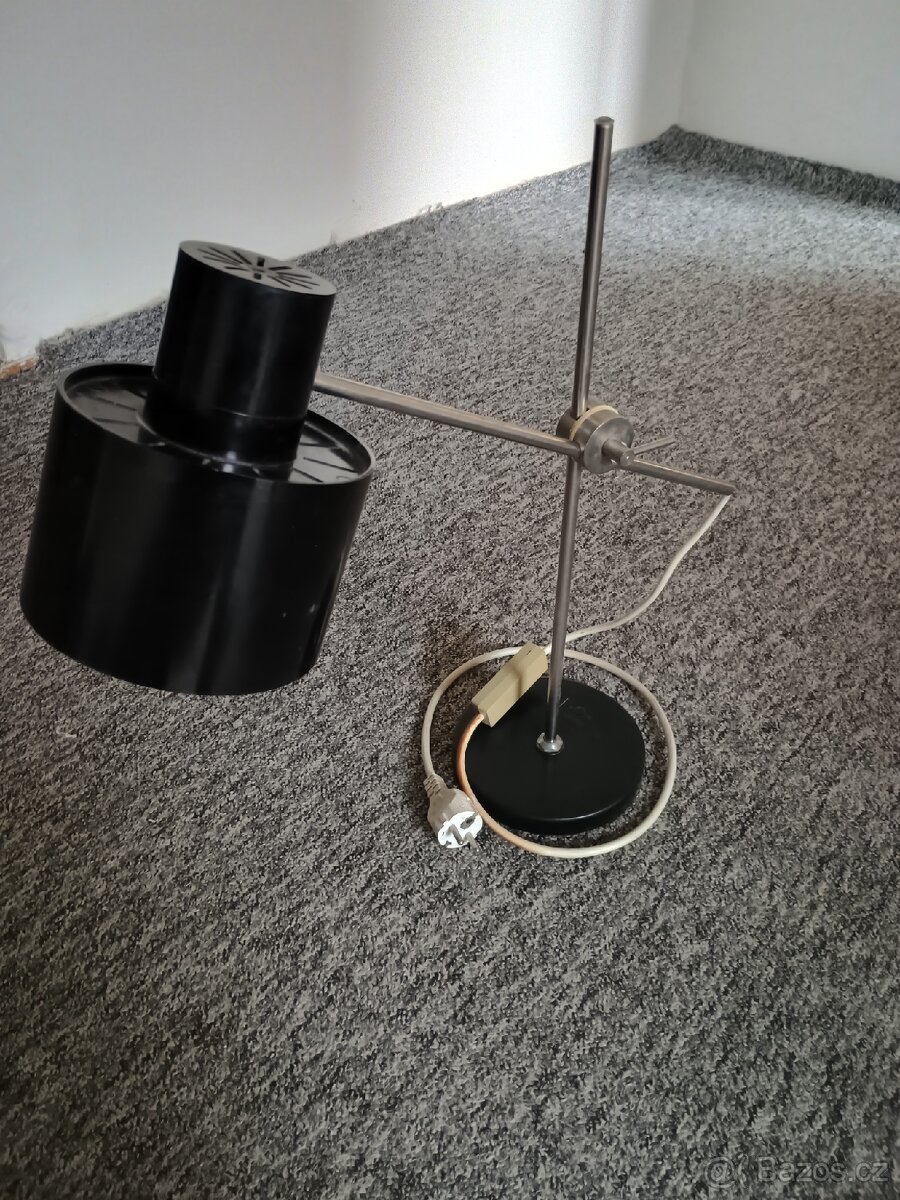 Lampa bakelitova elektrosvit.