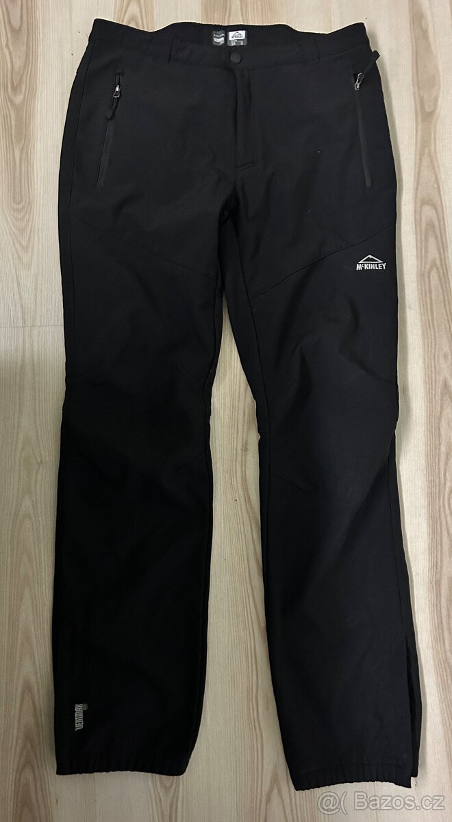 Zimní Softshellove kalhoty McKinley