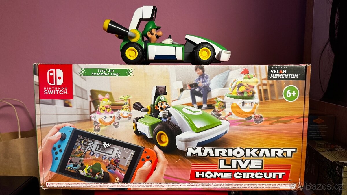 Luigi Nintendo Switch MarioKart LIVE HomeCircuit