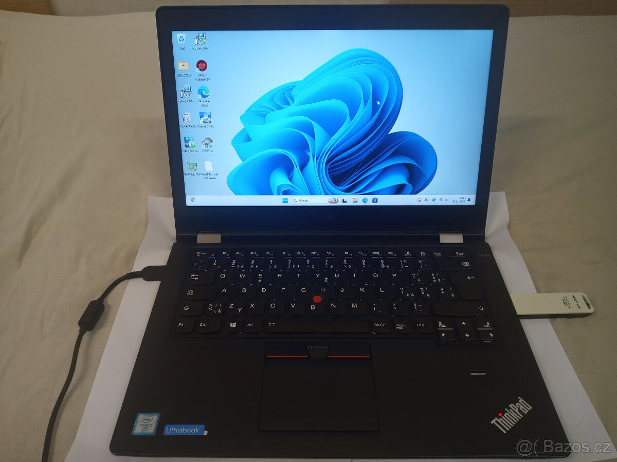LENOVO YOGA - (velmi svižný, zachovalý, i5-6.gen., 4GB, dote