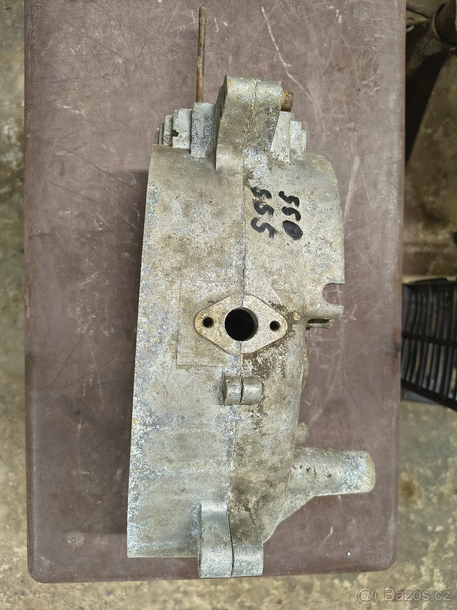 Kartery Jawa 550 555