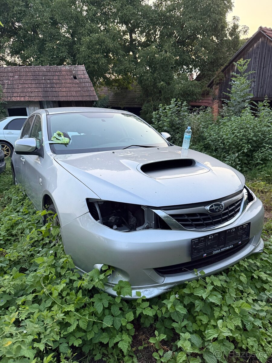 Subaru impreza hatchback GH doprodej dílů.