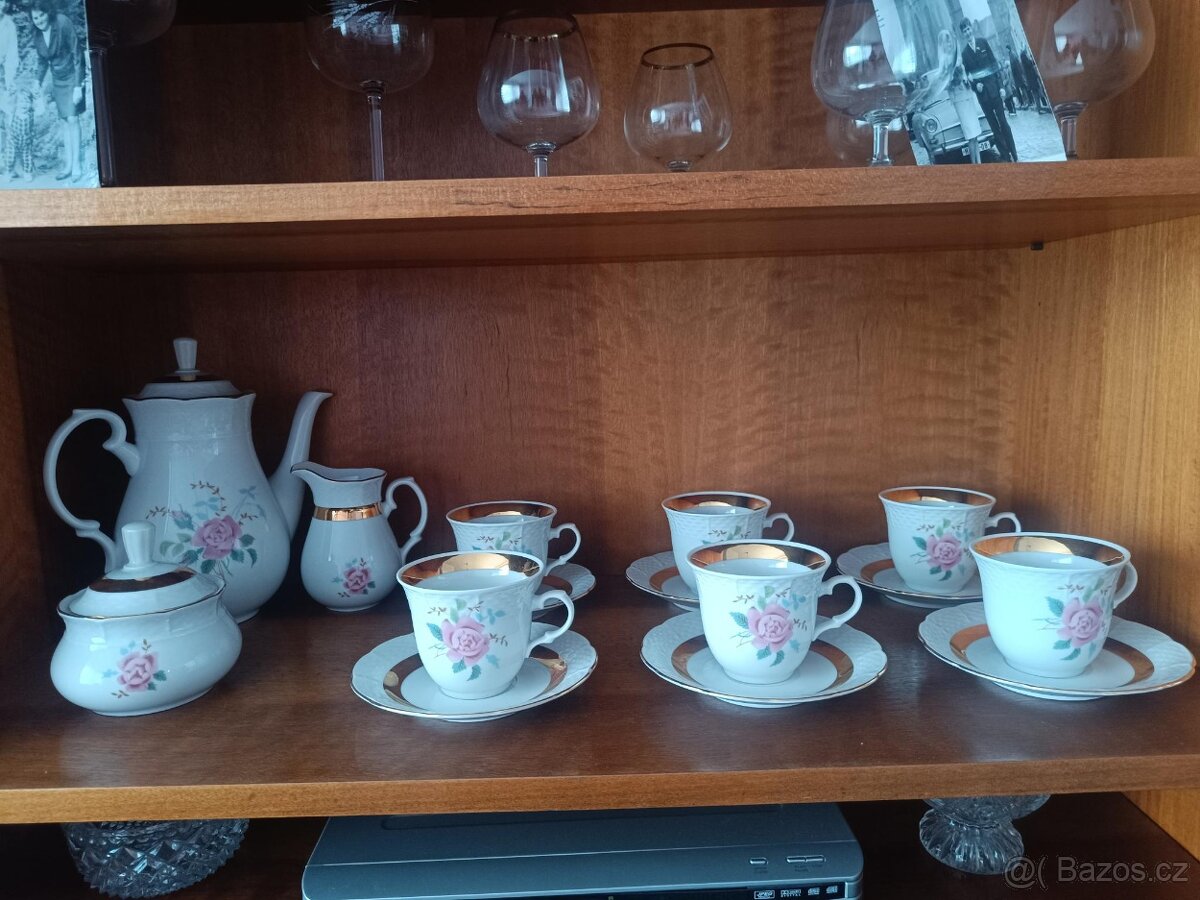 keramický kávovový servis