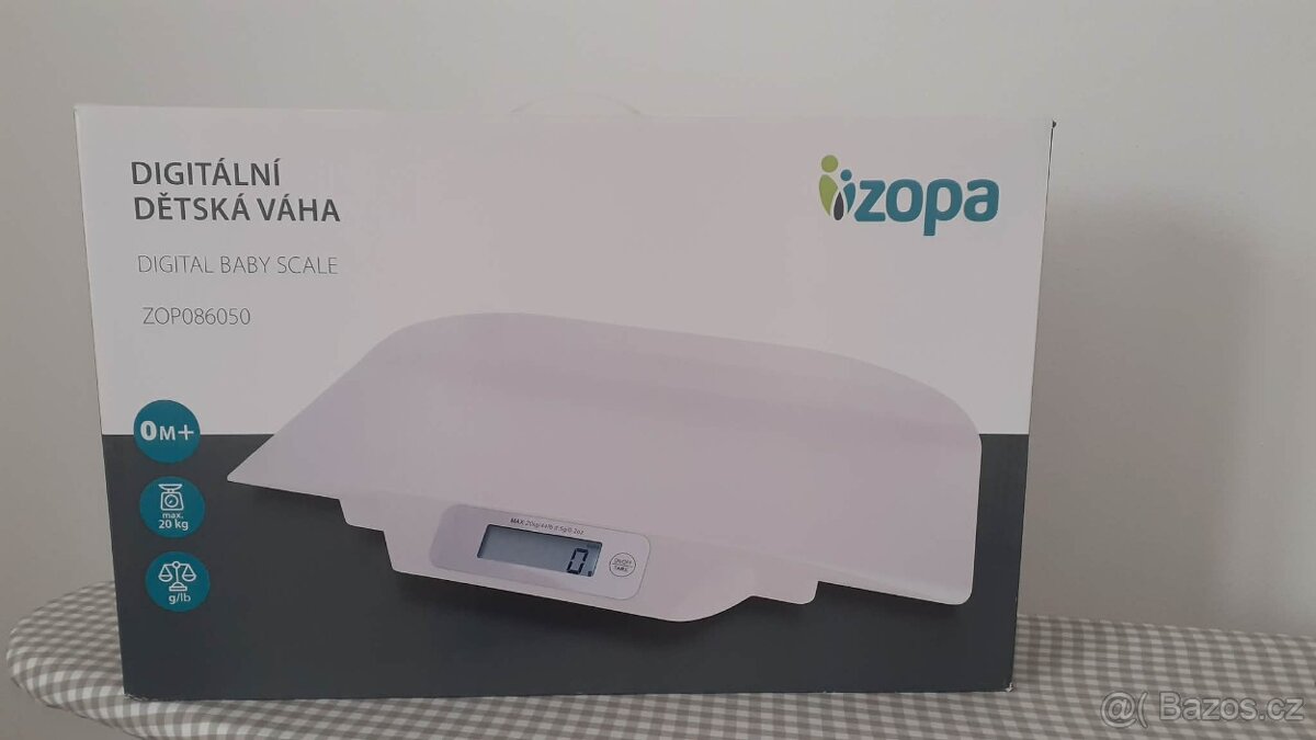 Digitální dětská váha