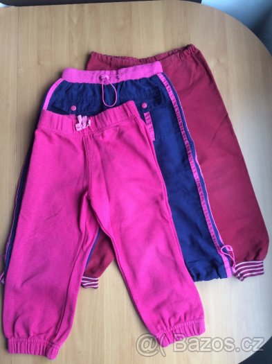 3x tepláky 2-3 roky