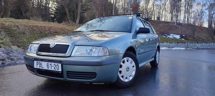 Škoda Octavia I - 1.6I (BEZ KOROZE, 137 000Km)