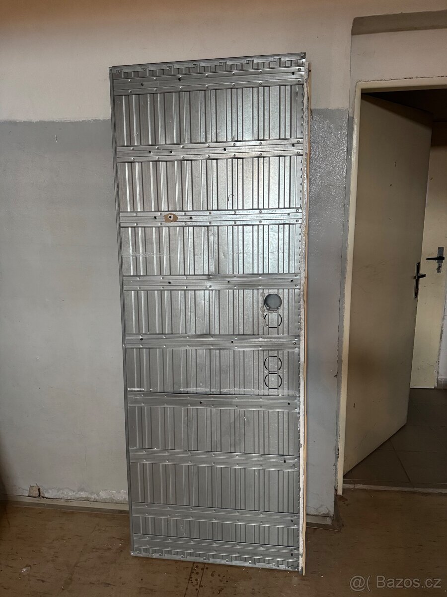 Stavební pouzdro do SDK na 70cm dveře