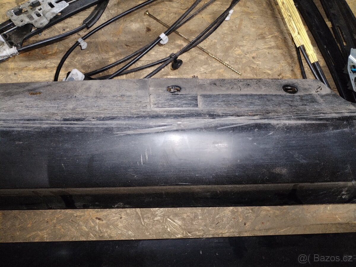 Prahy E90 Mpaket black sapphire
