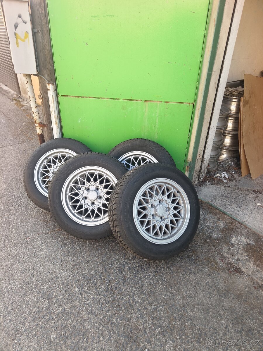 Opel paprskové R15 5x110 (5x108/5x112) zimní.