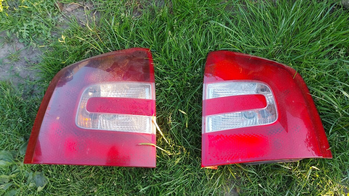 Zadní světla Octavia 2 combi