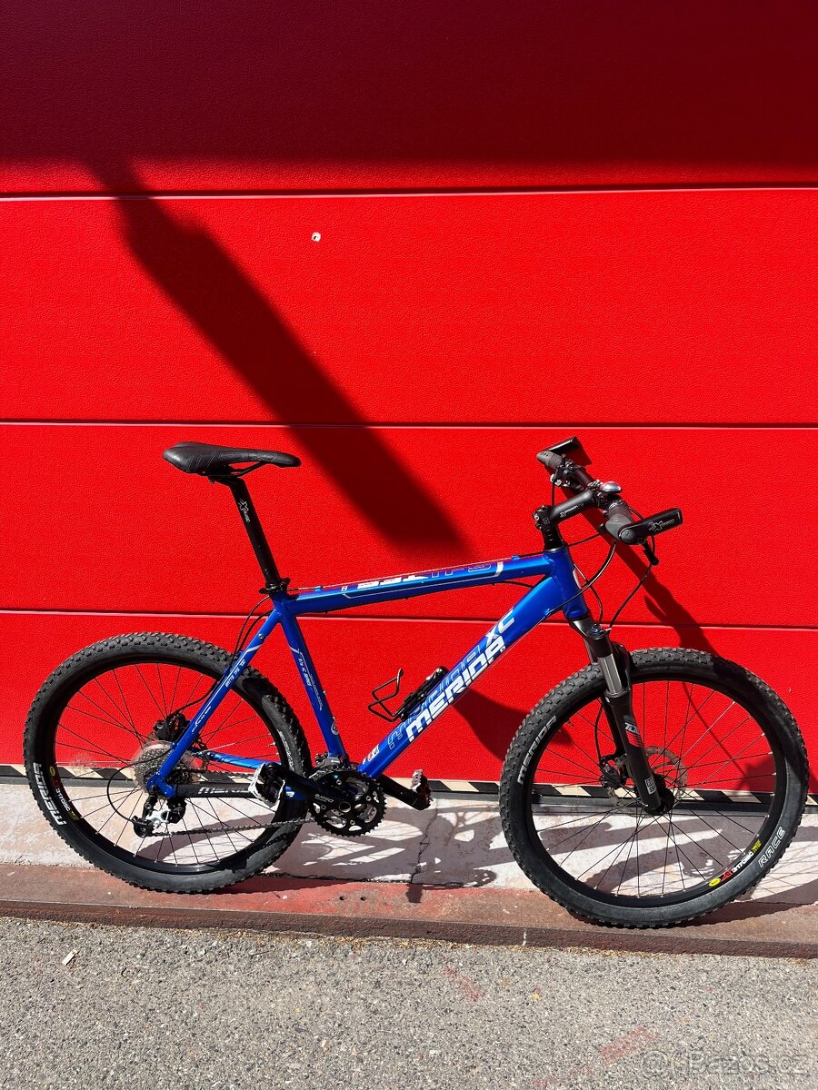 Horské kolo MERIDA TFS 700