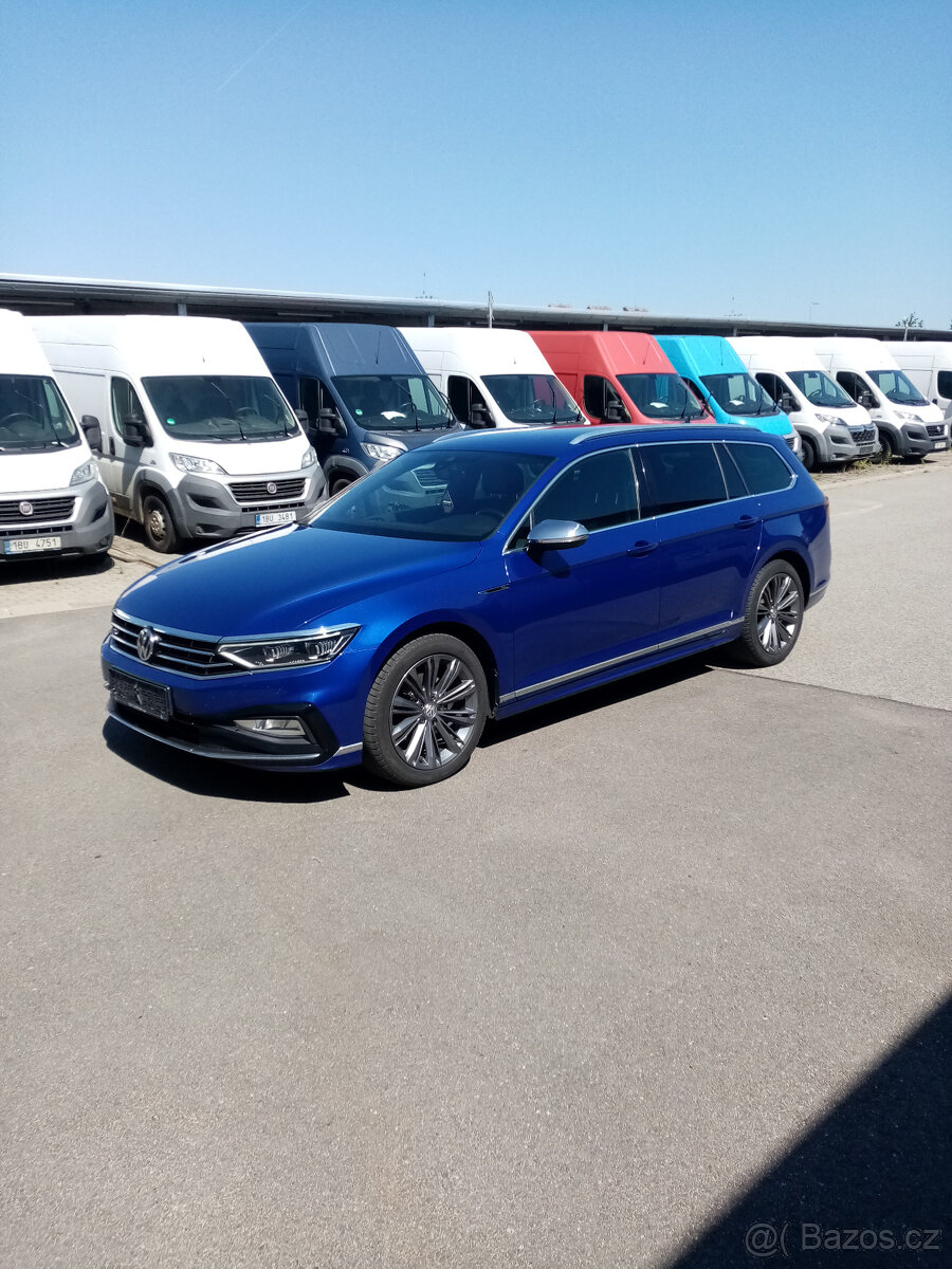 VW Touran RLINE  2.0CR DSG matrix,acc,kamera,tažné atd