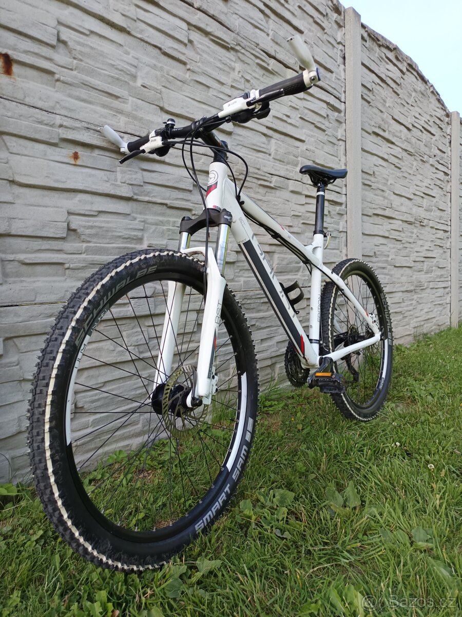 Horské kolo Ghost SE 3000