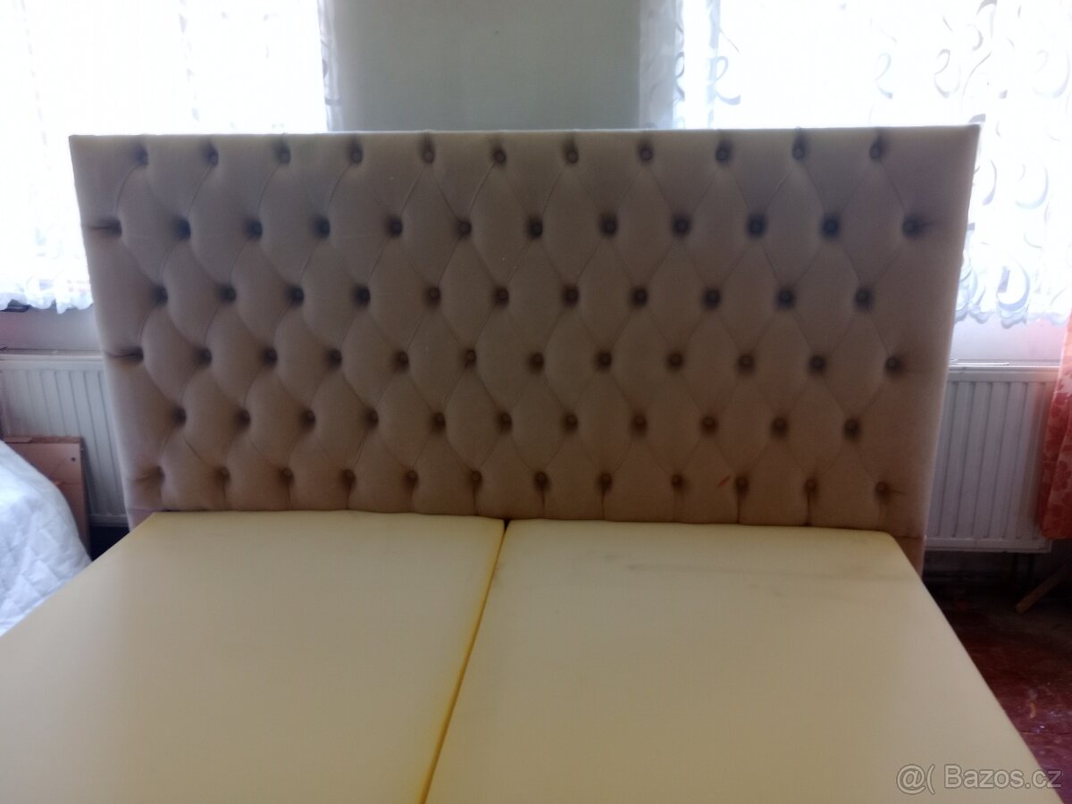 Prodám moderní postel