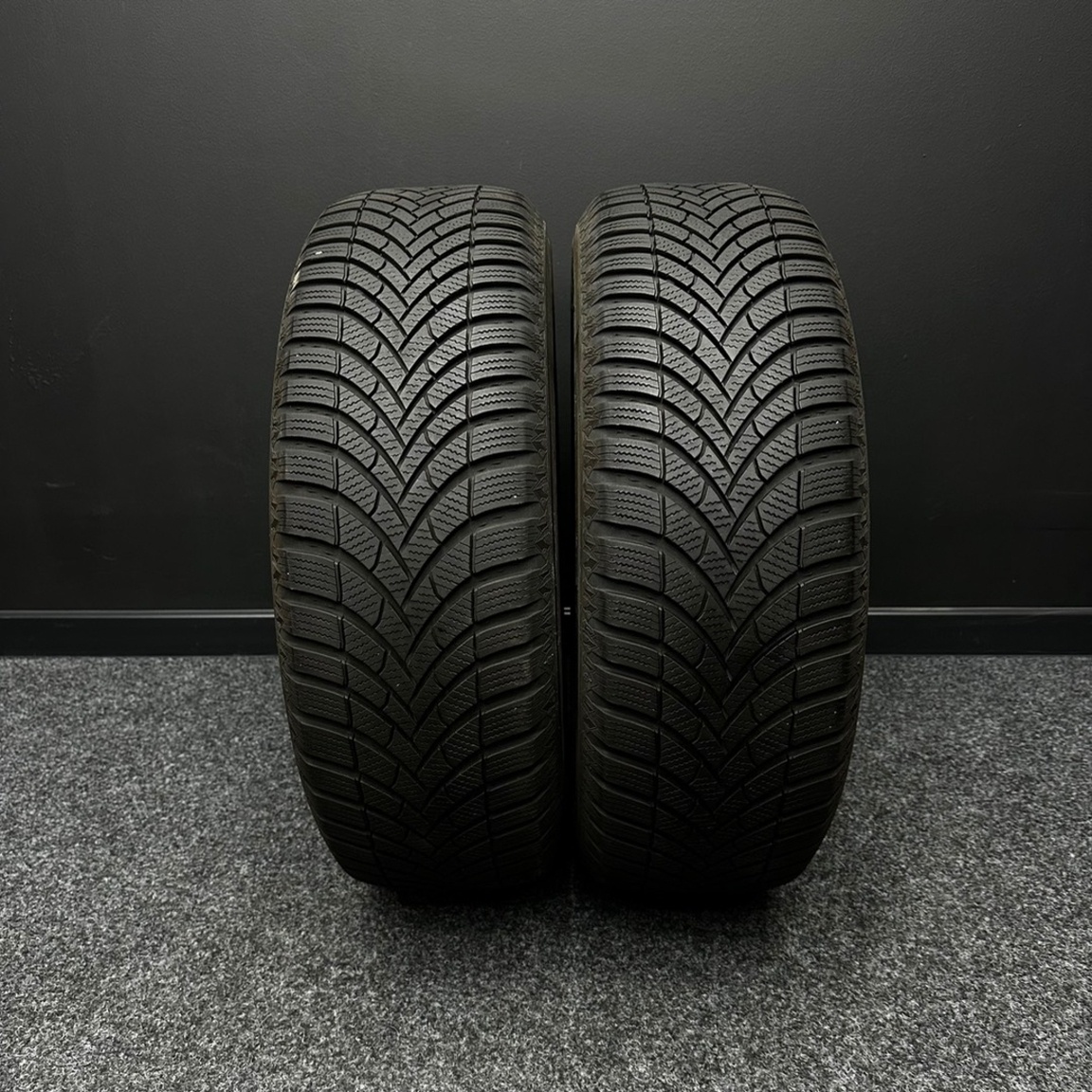 2ks pneu Semperit 215/65/16 98H