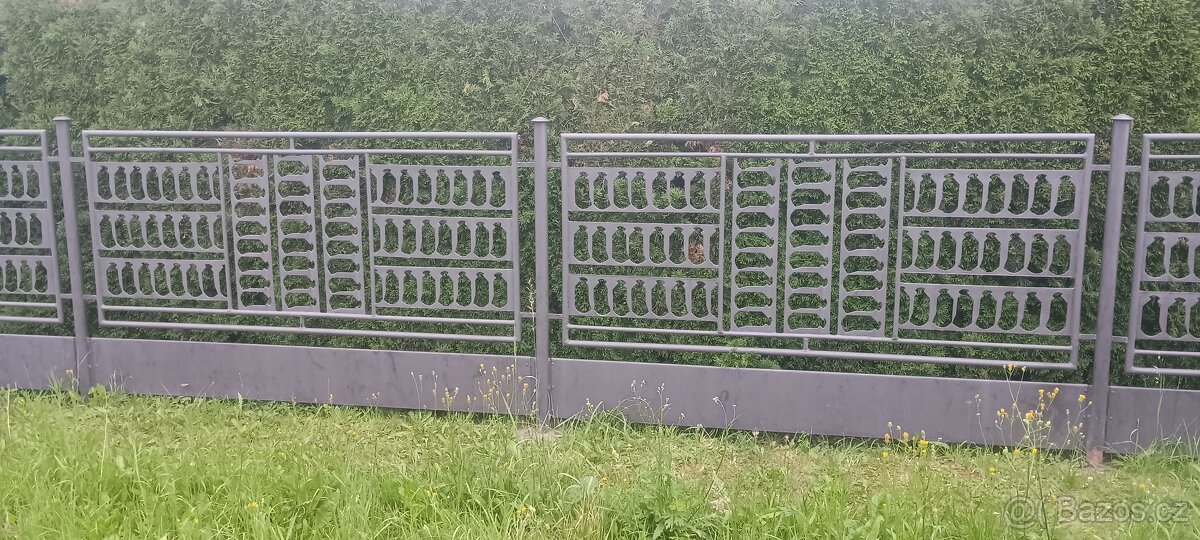Plot ocelový svařovaný