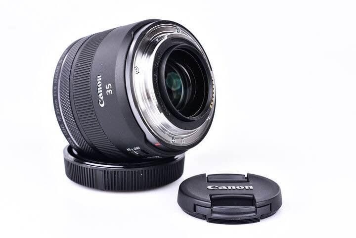 Canon RF 35mm f/1.8 MACRO IS STM (v záruce)
