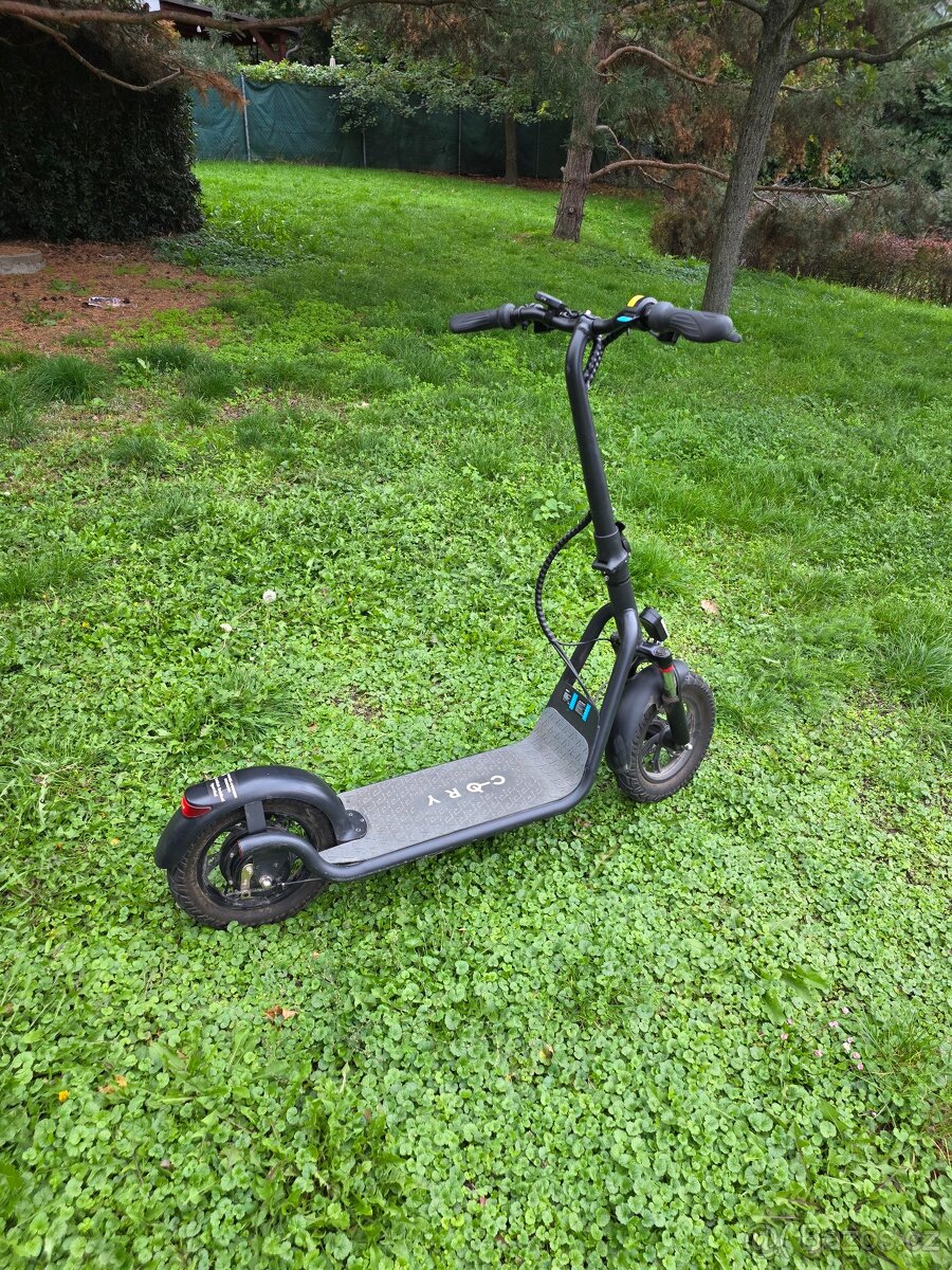 Elektrokoloběžka  CORY Sprint