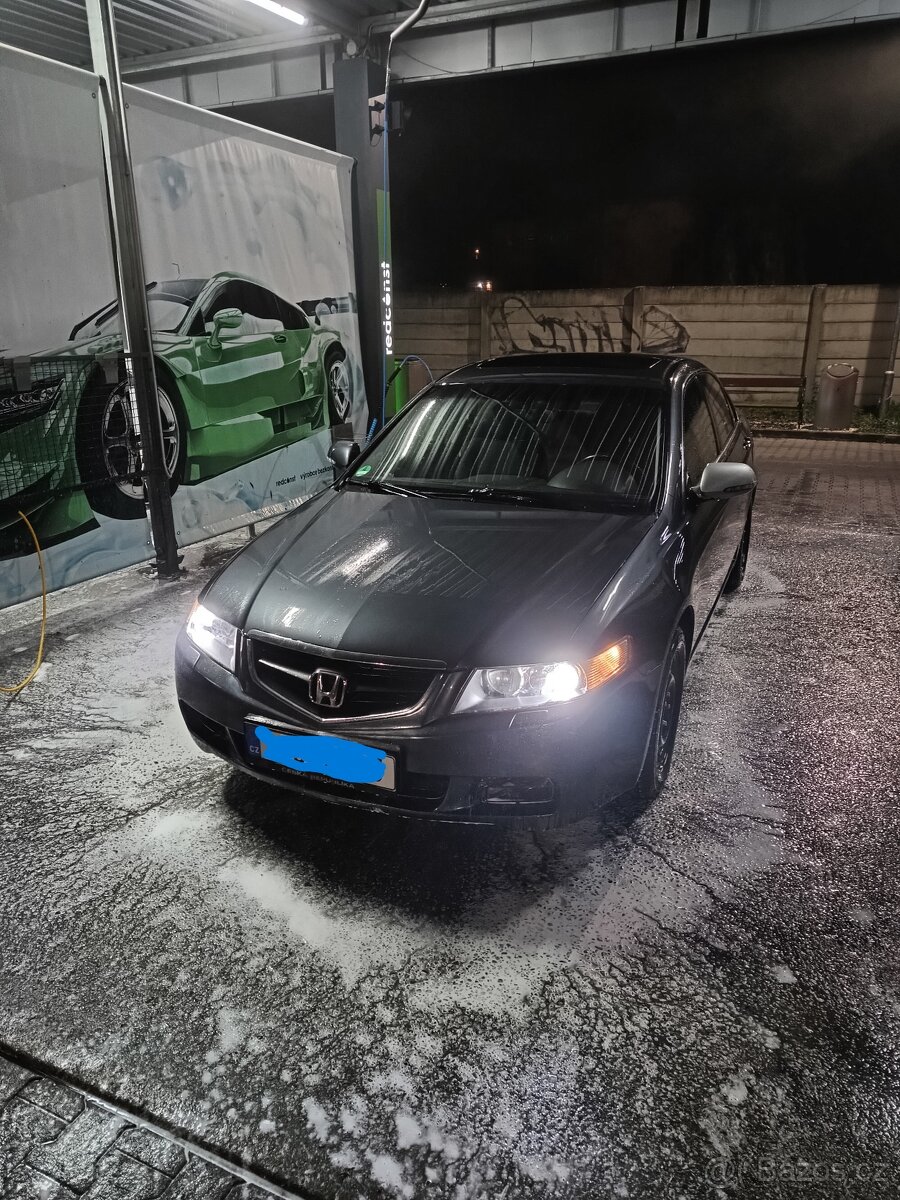 Honda Accord Sedan 2005 2,2 103kw