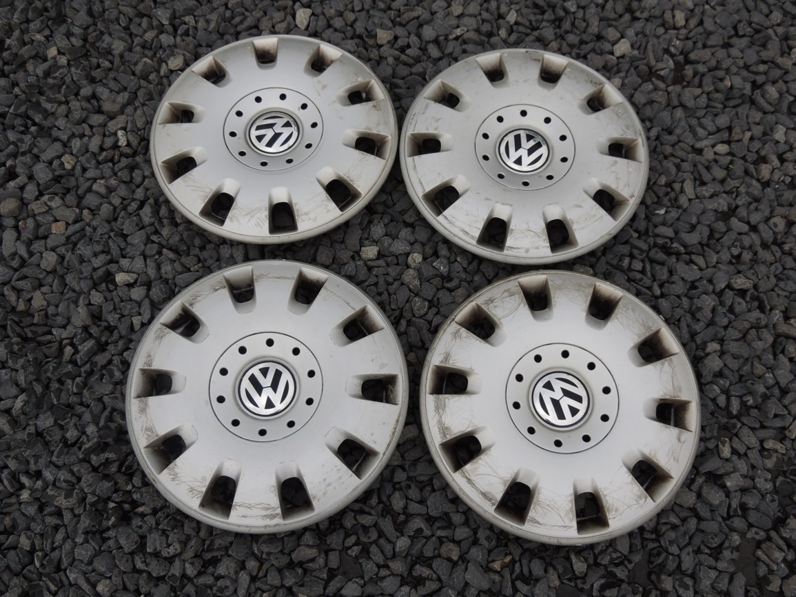 Original poklice na VW, 15"