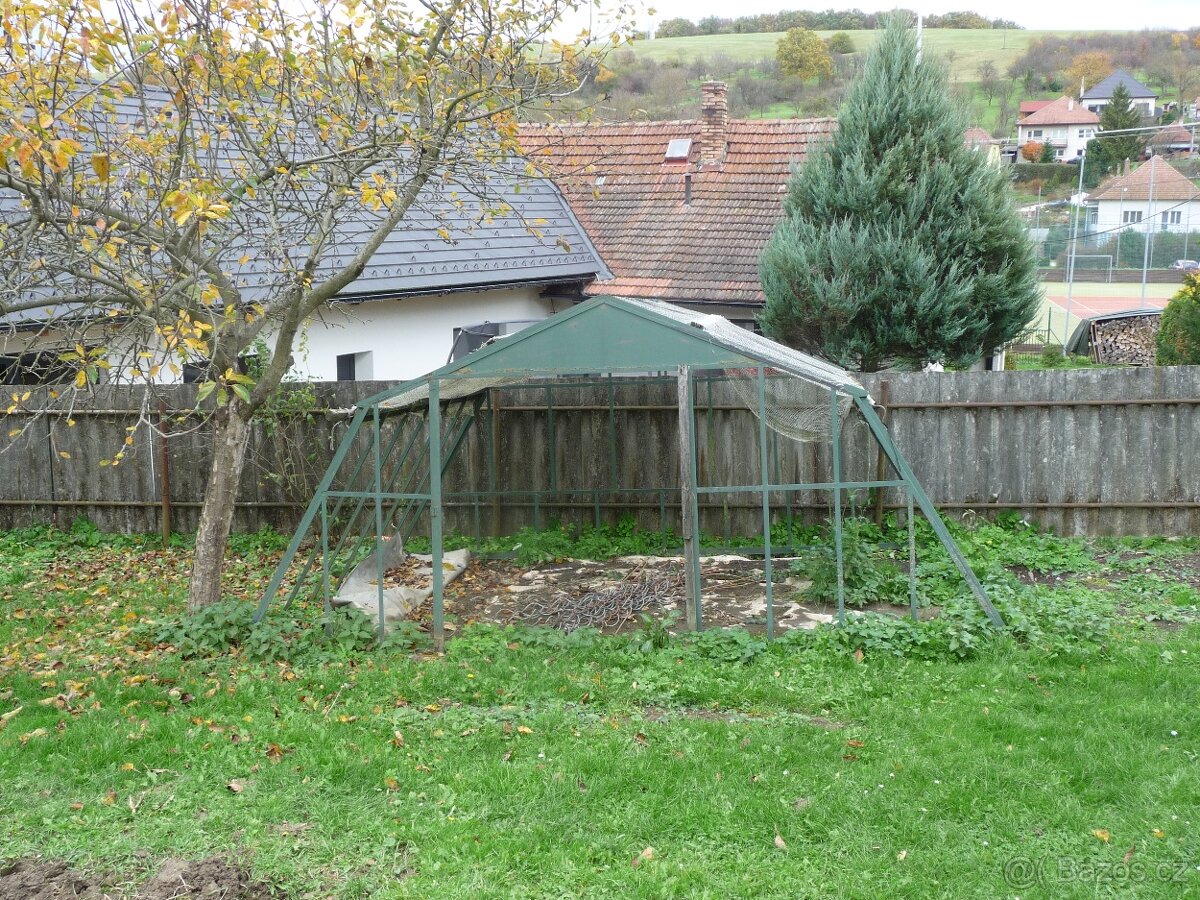 Prodám skleník železnou konstrukci