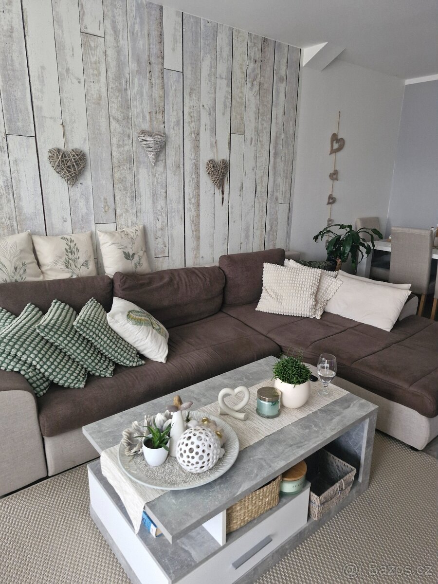 Pohodlná velká sedací souprava Sconto