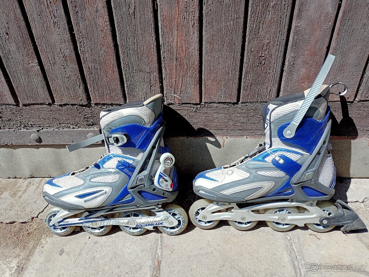 Pánské kolečkové brusle.
