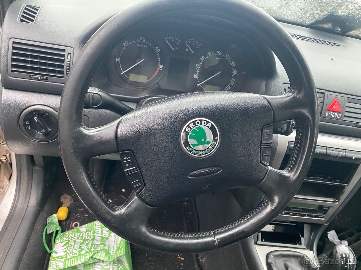 Náhradnî díly octavia 1