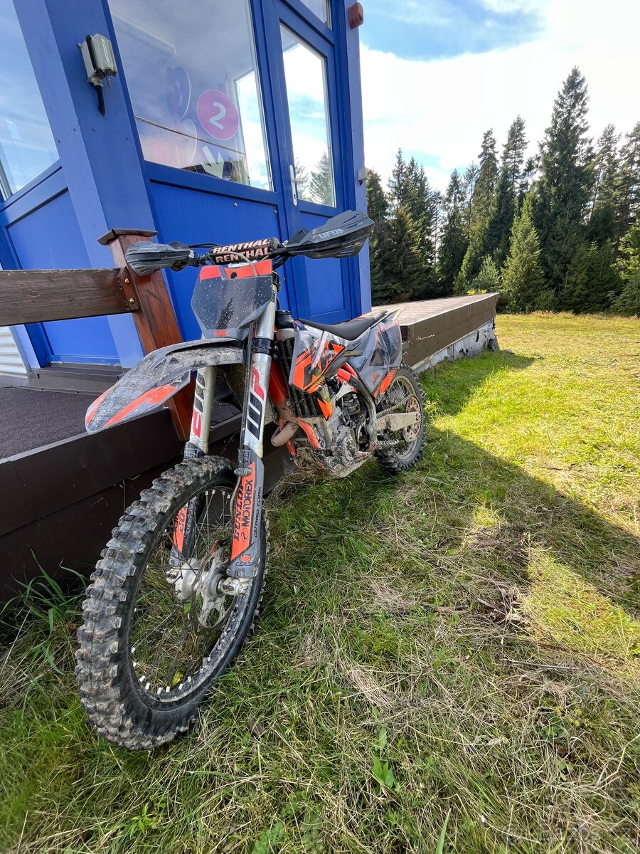 SXF 450 2018 + AKRAPOVIC VYFUK A ZVOD