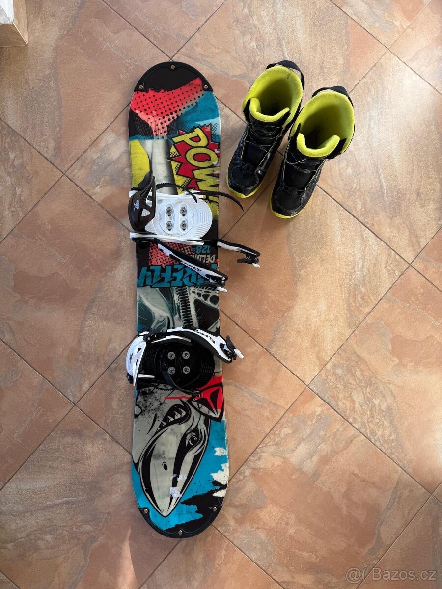 Dětský snowboard + vázání + boty