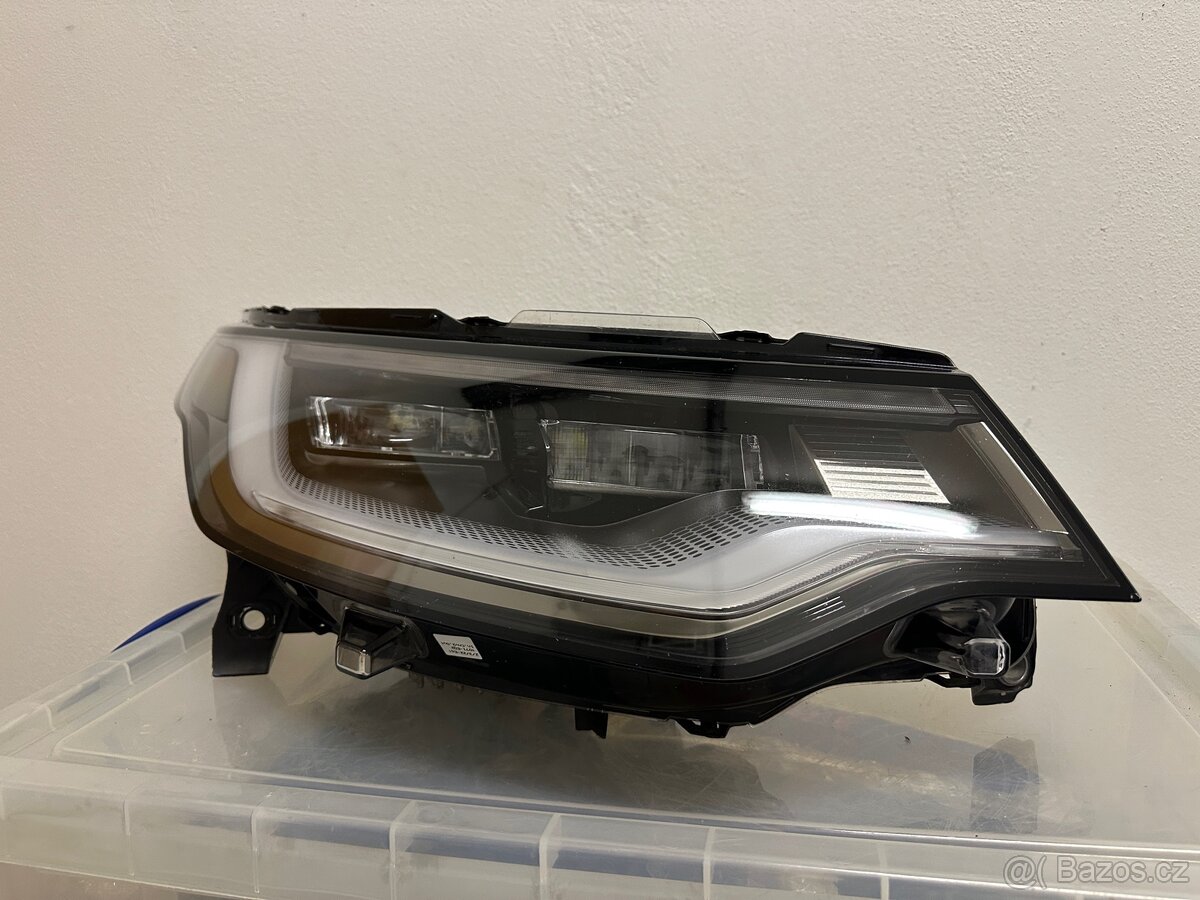 Land Rover Discovery 5 led světlo