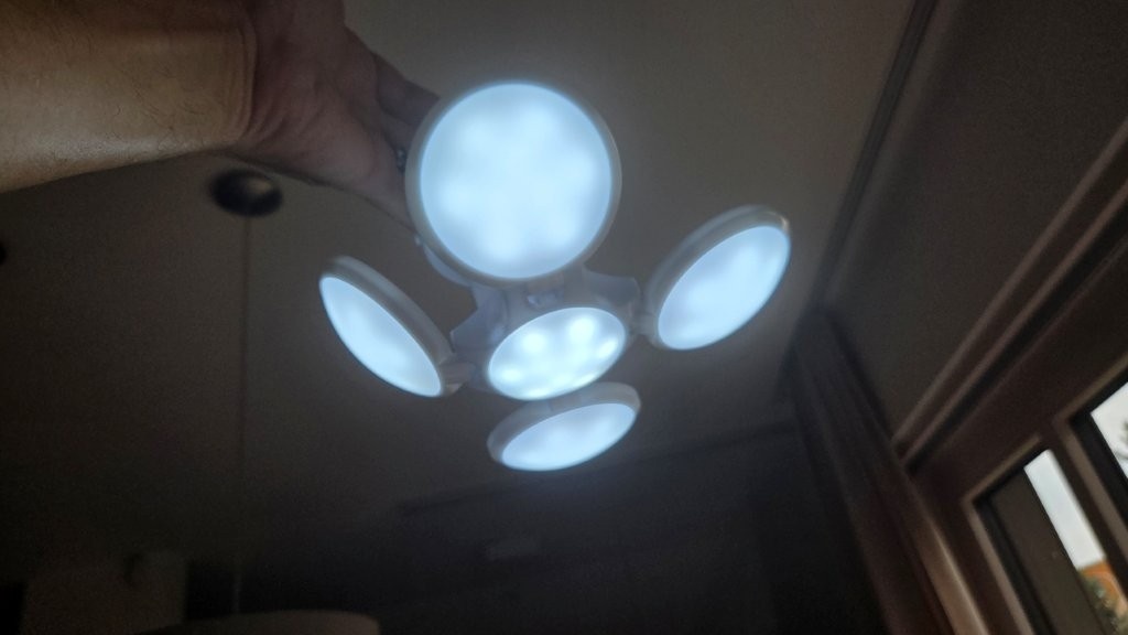 Solární LED dobíjecí světla - 3 ks