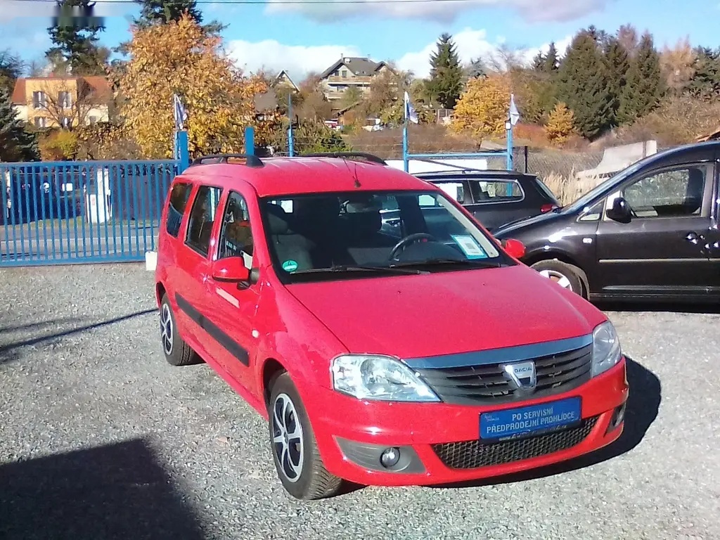 Dacia Logan, 1.6i 16V MCVLaureate,1.majitel