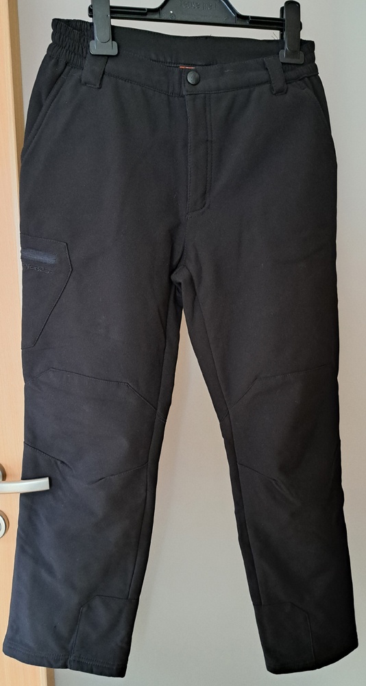 NOVÉ softshellové kalhoty NEVEREST, vel. 152