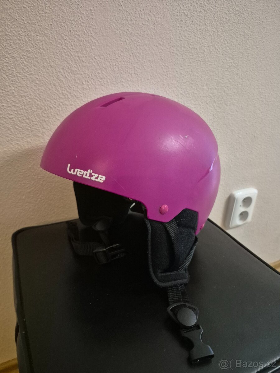 Dětská lyžařská helma XS